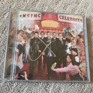 VERY RARE - Signed - CD NSYNC CELEBRITY -  Authentic